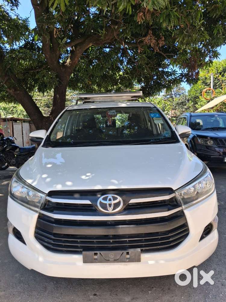 Toyota Innova Crysta 2.4 GX MT 8S, 2018, Diesel