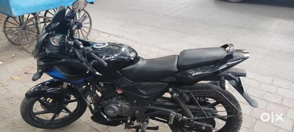 2019 model pulser 220.good condition