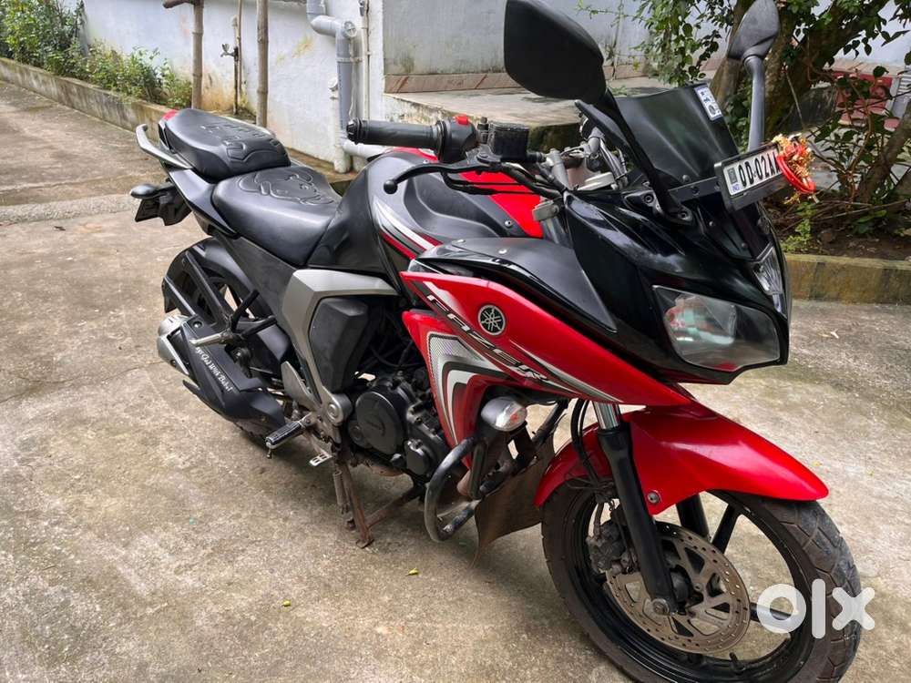 Urgent sell Yamaha Fazer for relocate