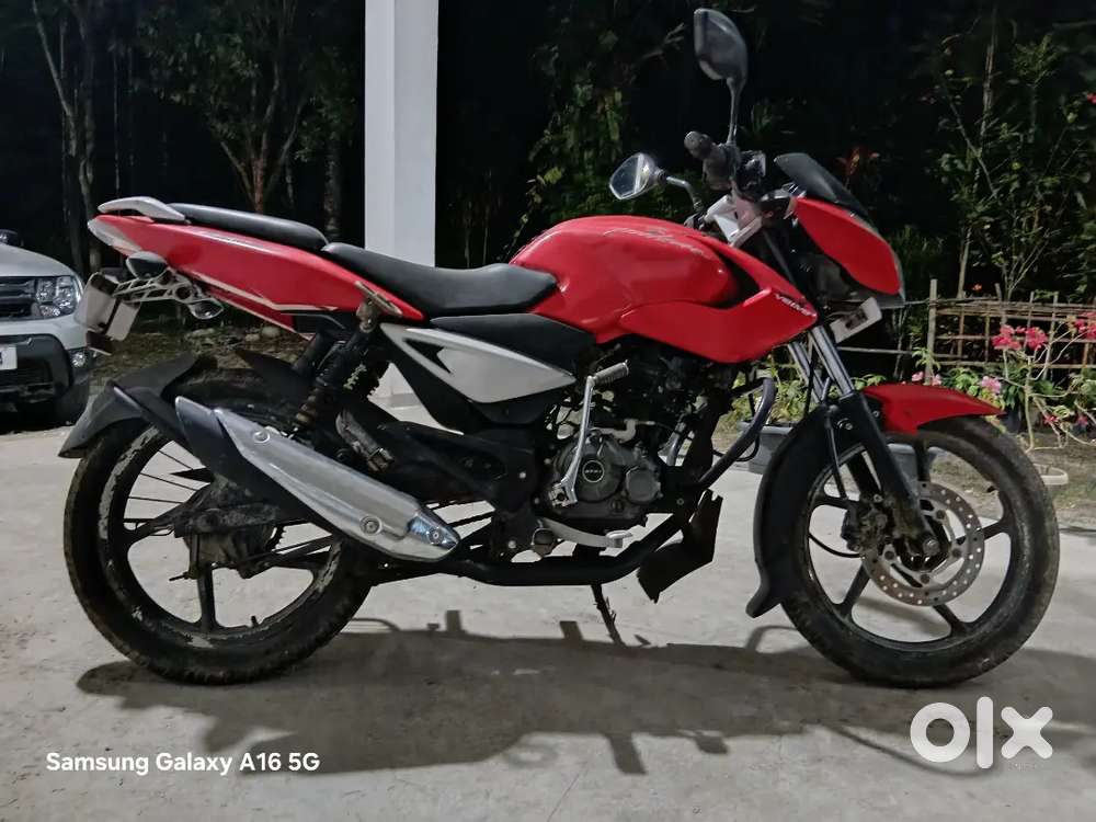 Bajaj pulsar 135 LS