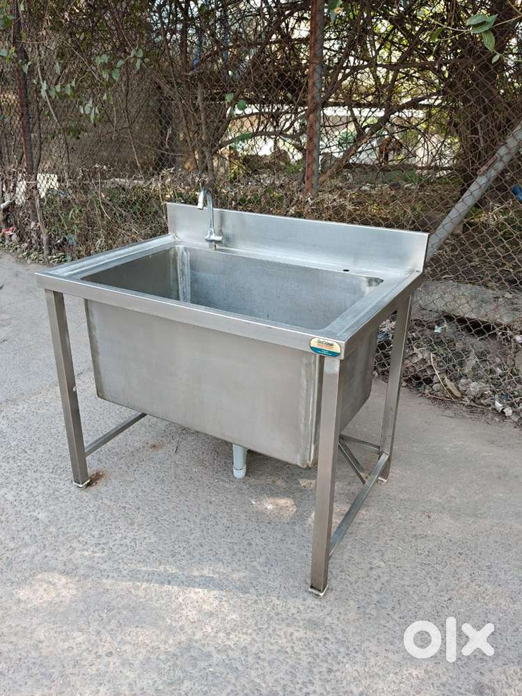 Stainless steel wash basin/sink(Big tub)