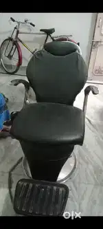 saloon chair