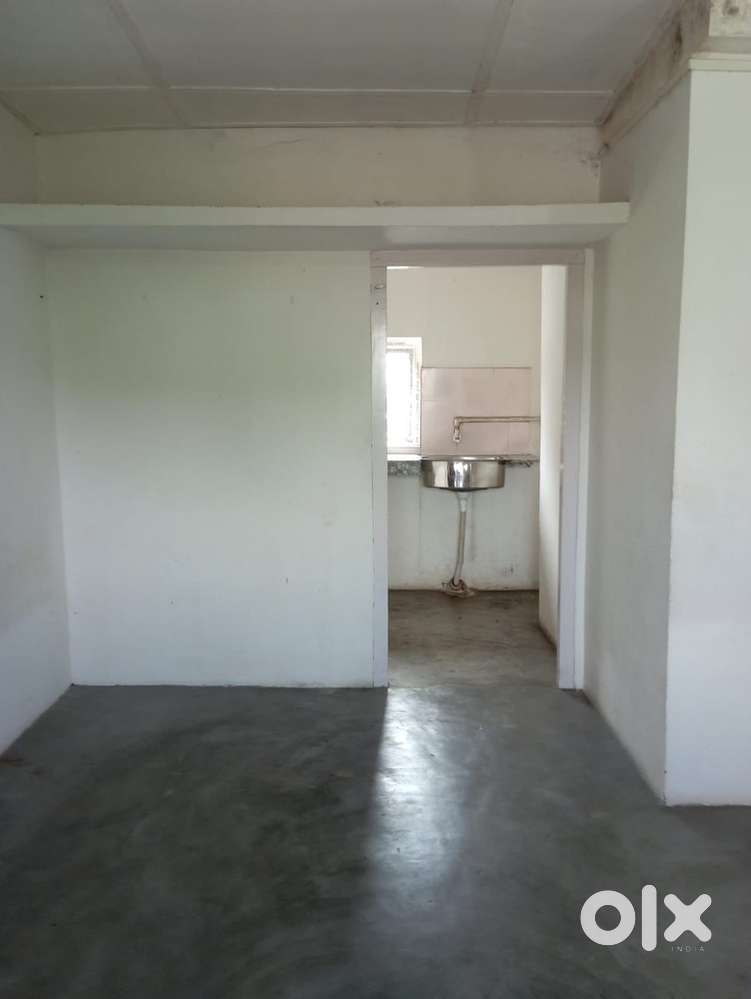 1RK for rent on 3rd floor at Ganeshguri