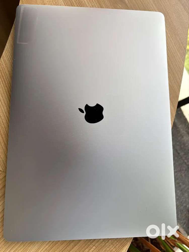 MacBook A2141