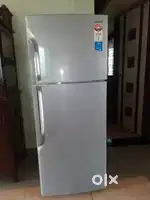Samsung Refrigerator 255 lit