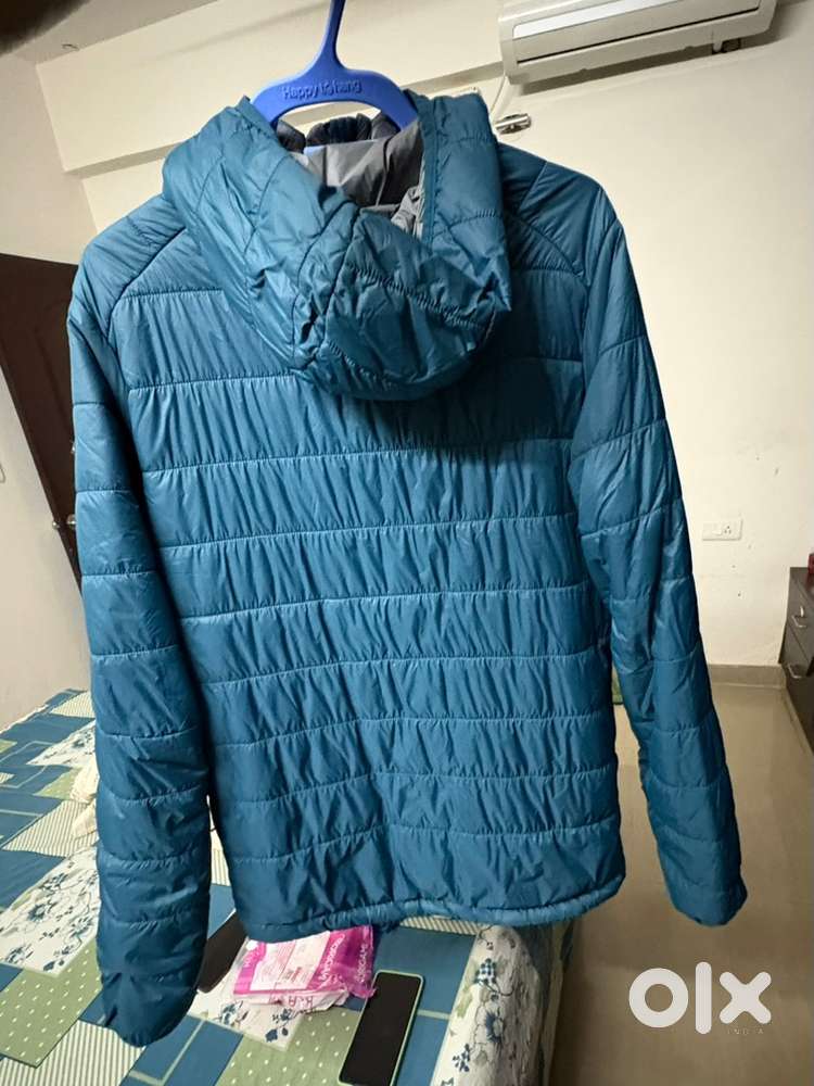 Decathalon Forclaz puffer jacket