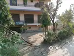 2washroom 2shop and 1big holl ,1st floor me hei