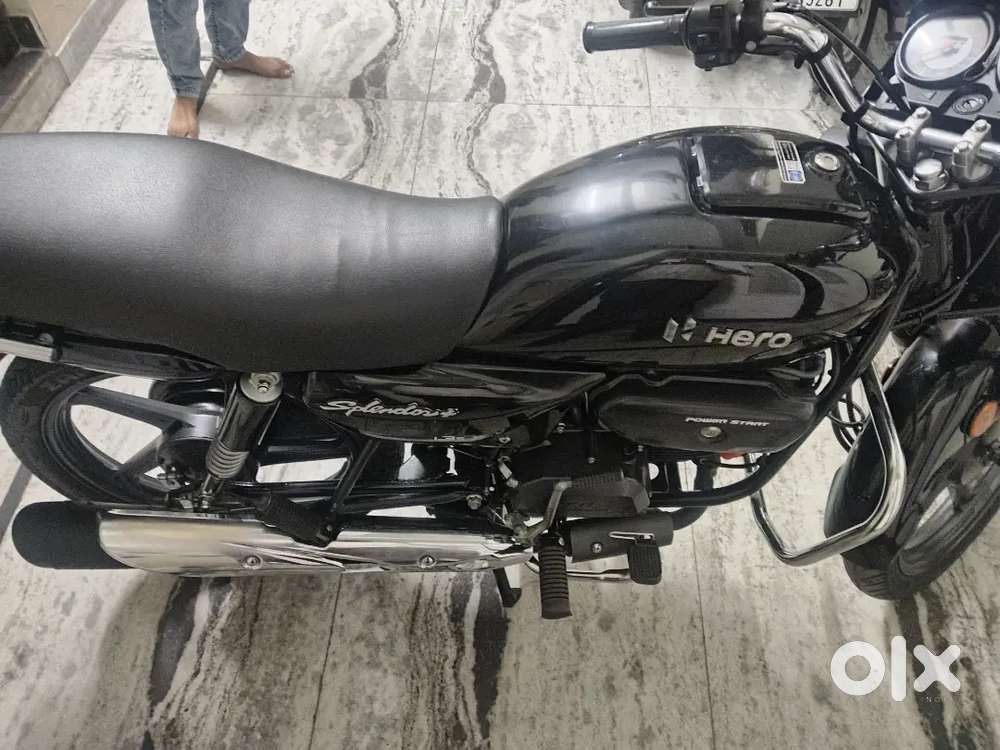 Well mentioned hai full black beauty hai service complete