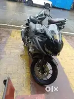 R15v3 black top condition