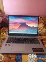 SELLING LAPTOP