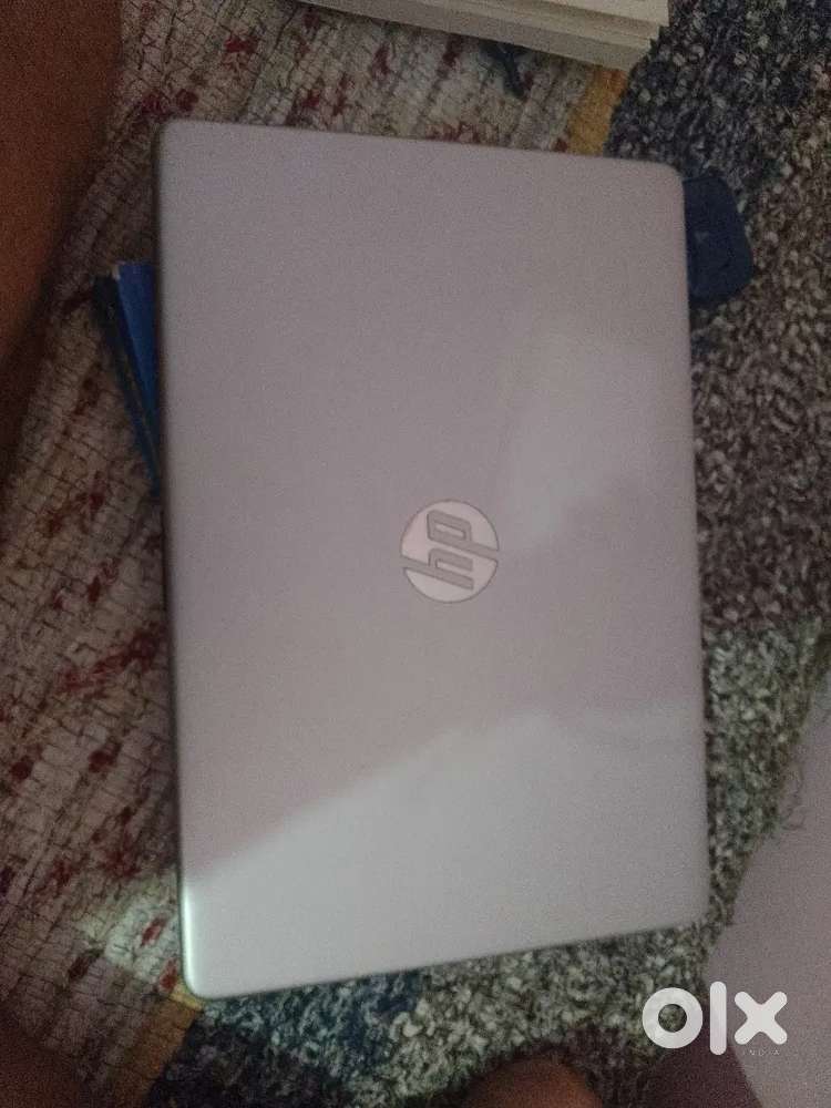 Hp rhyzen 5 model 15s  8gb 512gb 31000