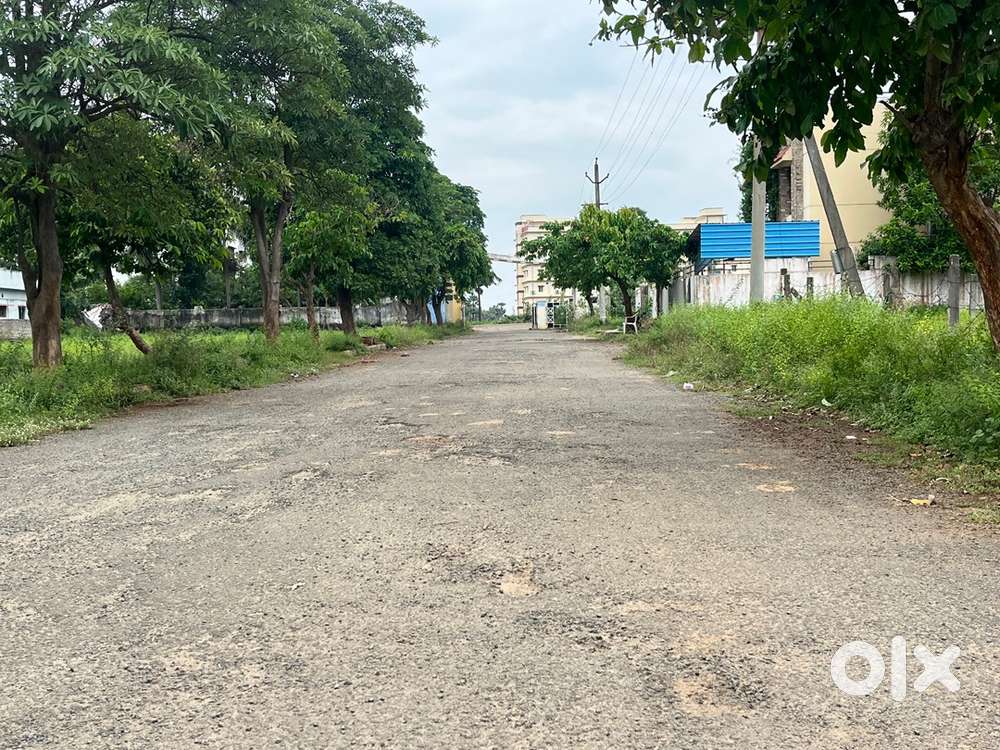 Savaravelli junction near six lines highway