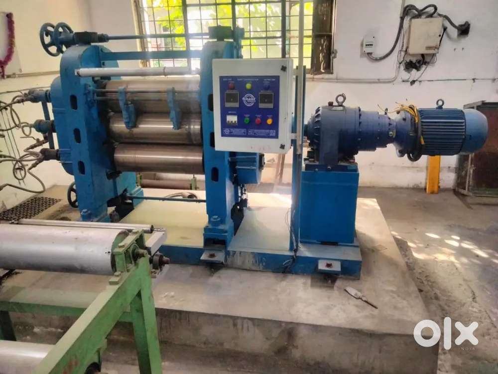 RUBBER CALENDAR MACHINE SIZE 8X24 -3 ROLL  MODEL 2024