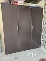 Wooden 3 door wardrobe