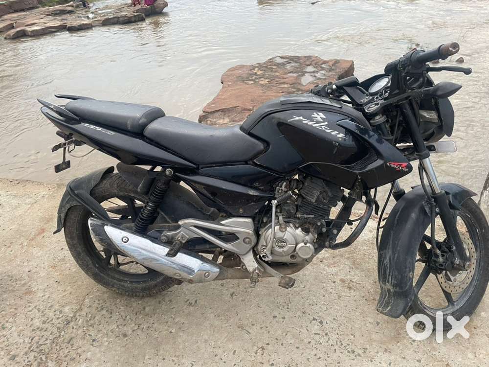 Bajaj pulsar 135ls good condition