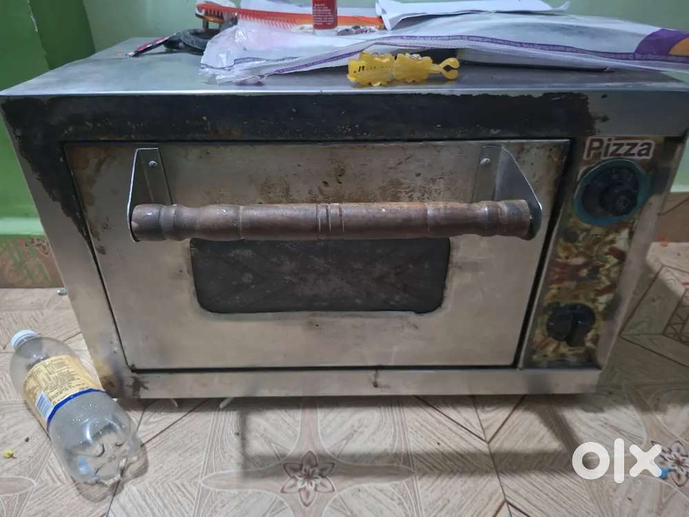 Pizza oven