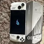 ASUS ROG Ally Handheld Gaming Console 512GB SSD 16GB RAM 7 used