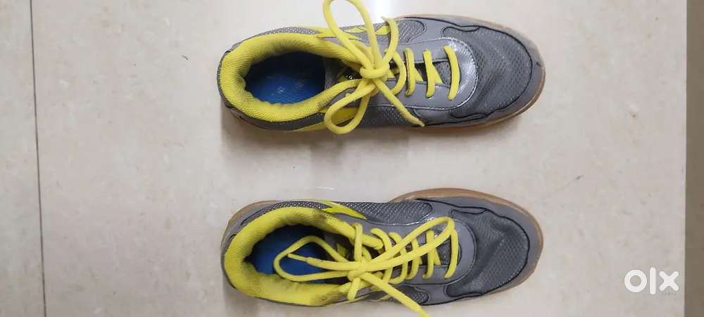 Nivia Flash 2.0 Badminton Shoes - Men - sparsely used