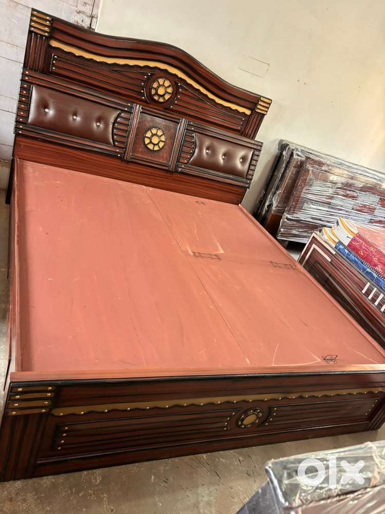 6/6.5 luxury king size with storage &bottm storage