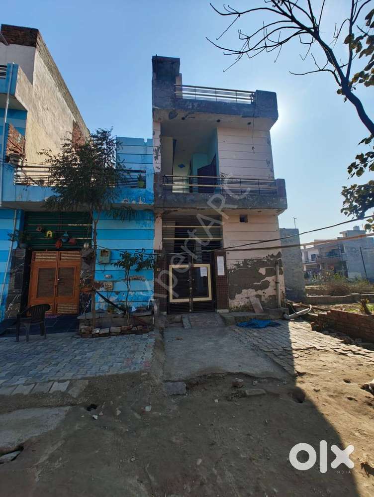 Independent House in Jassian