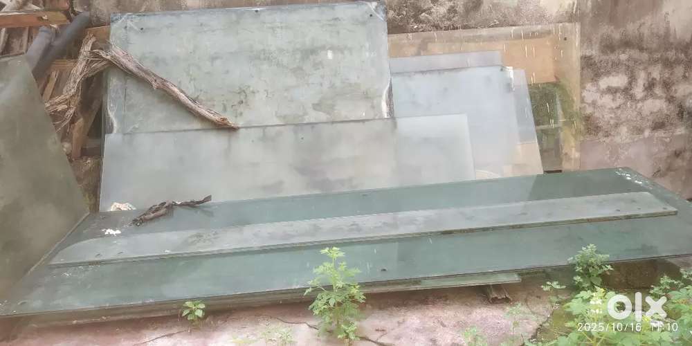 Big glass sheets different size 8mm to 12 mm urgent sale as a lot
