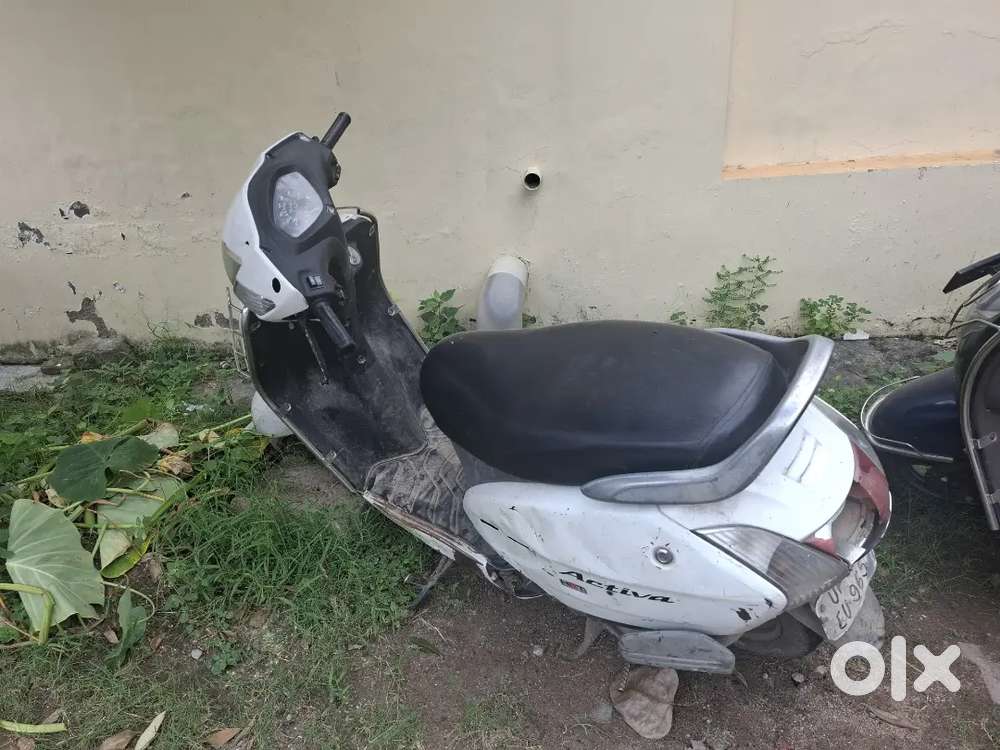 White activa for selling purpose