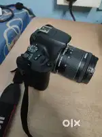 Canon 200D