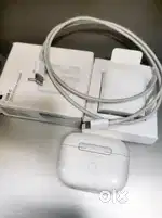 Apple airpods pro (1st Gen)