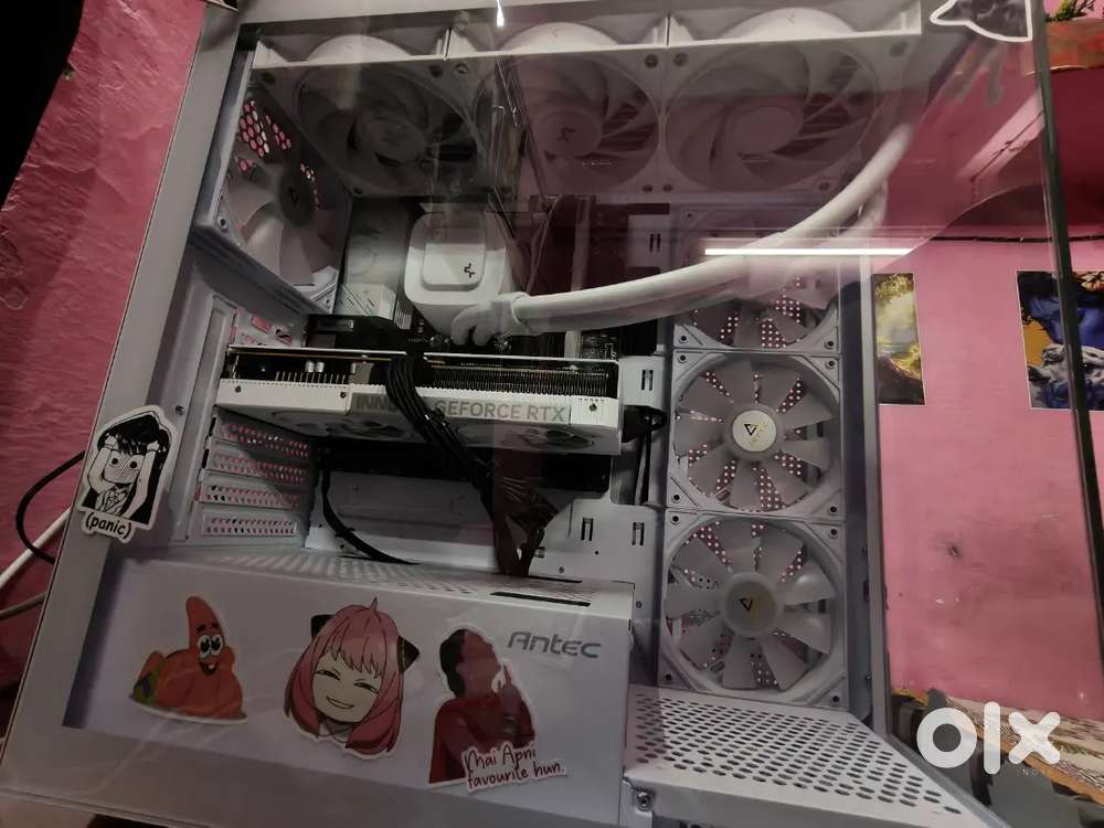 1 month old unused pc set up with pc monitor speaker etc
