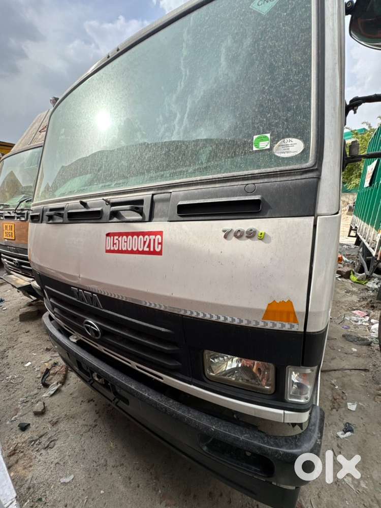 TATA 709g  710 407Lpt 2024 nov CNG  17ft 17foot 17 futi body 17feet