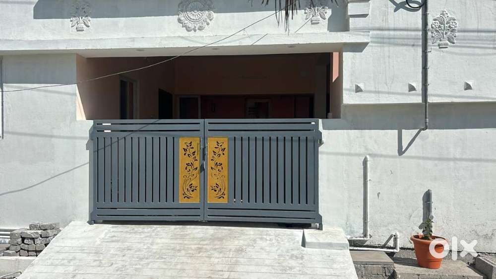 12 person Accomodation Hostel For sale in keeranatham Near CHILL SEZ