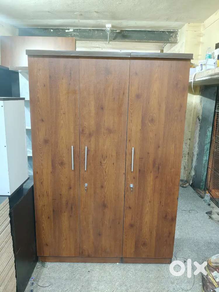 Brand new 3 door cupboard