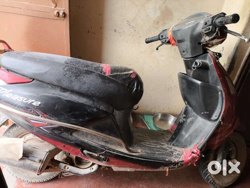 Scooty sell karna h urgent