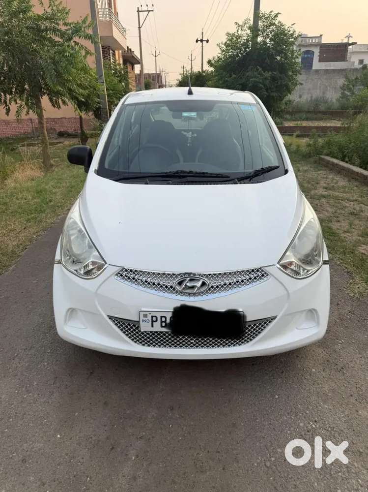 Hyundai EON 2017 Petrol 32000 Km Driven