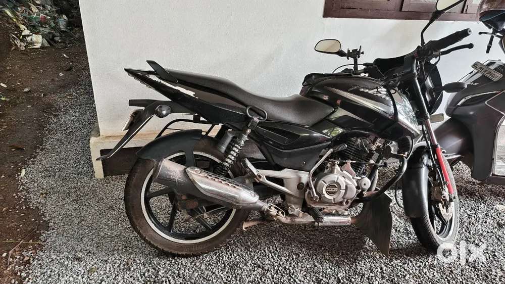 90% good condition tyre, insurance, single owner, daily use vehicle