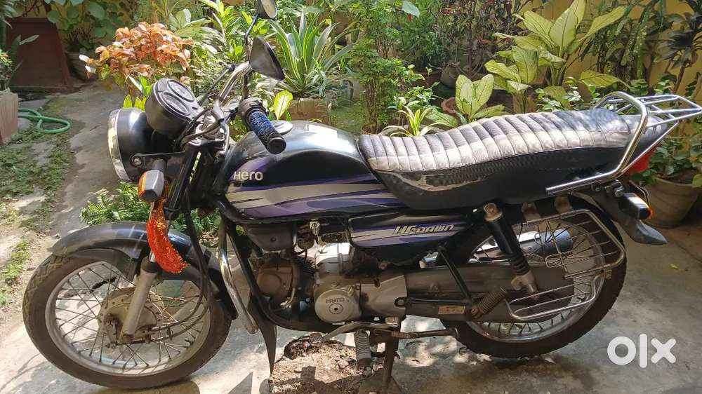 Single hand vehicle