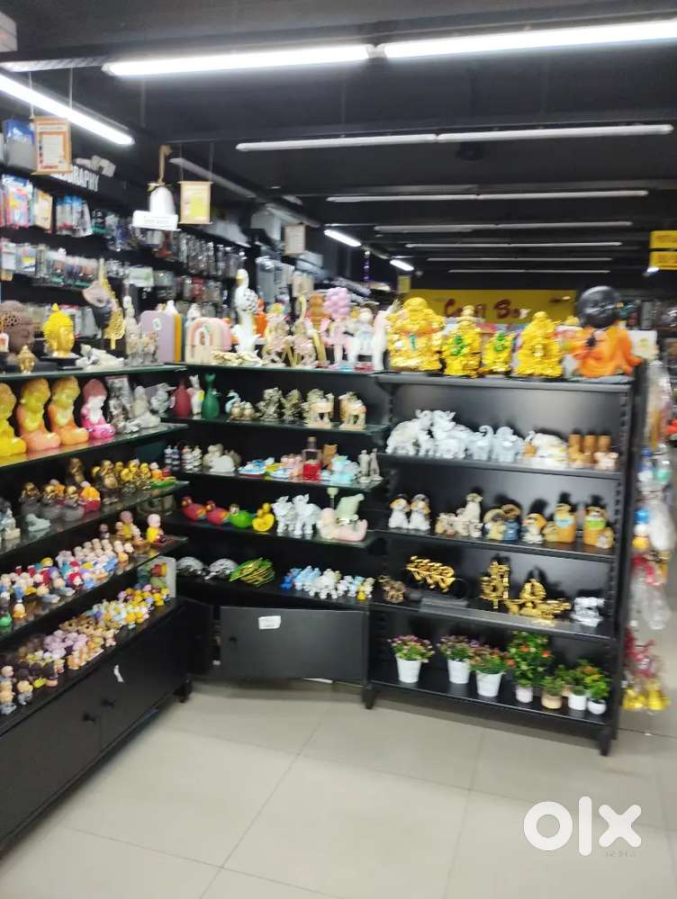 Sales Person for Art, Craft and Stationery store