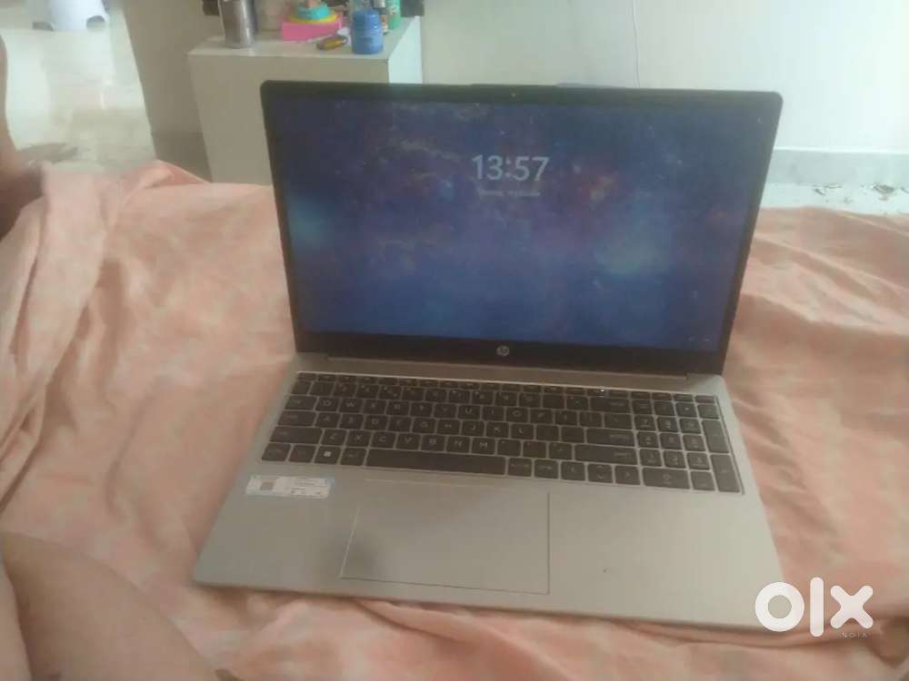 Hp  new laptop only 15 days used