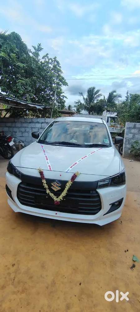 Go taxi driver vacant