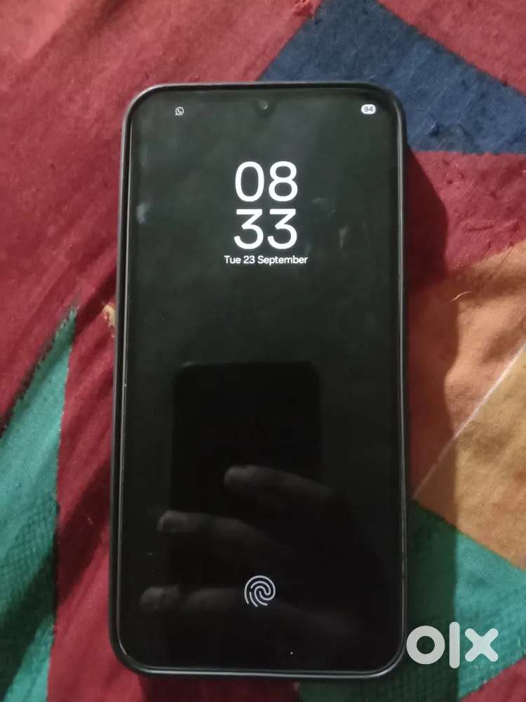 New phone in good condition with bill box charger