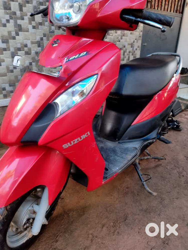 Clean and neet Suzuki let's