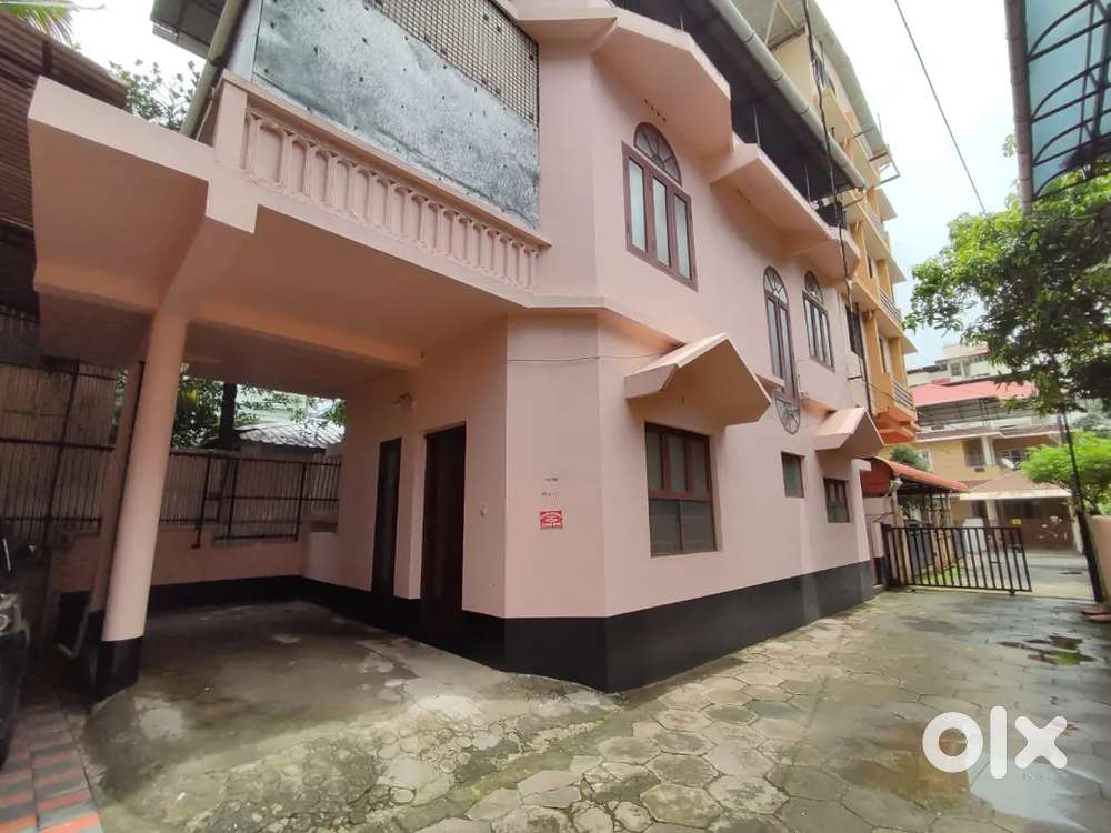 House for rent Palarivatom