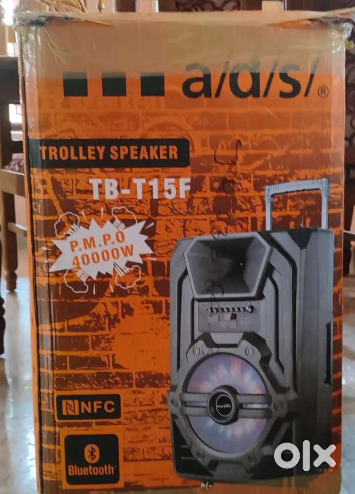 HIGH POWER TROLLEY SPEAKER BLUETOOTH.