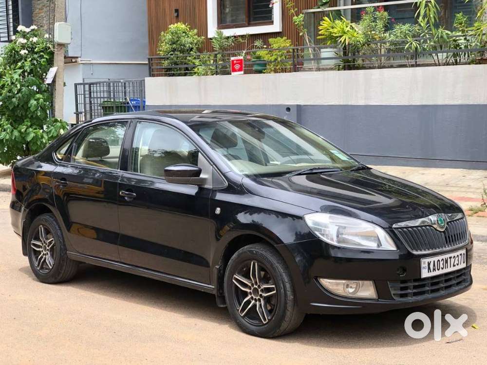 Skoda Rapid 2013-2016 1.6 MPI Ambition With Alloy Wheel, 2013, Diese..
