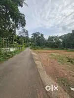 RESIDENTIAL PLOTS FOR SALE AT NORTH MAZHUVANNOOR AIRAPURAM TATTAMUGAL