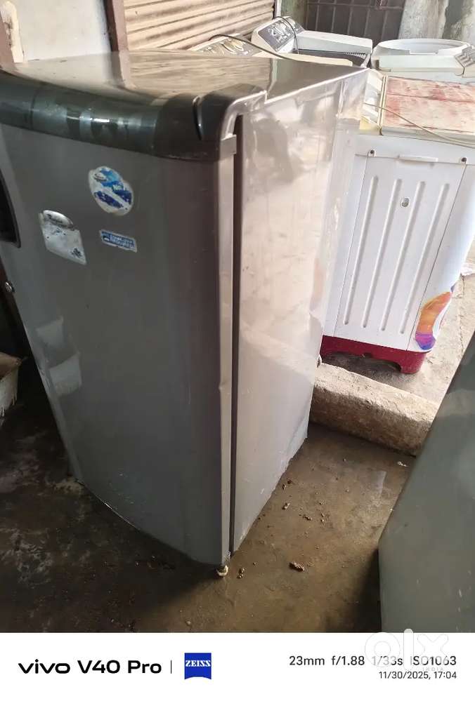 Whirlpool fridge single door