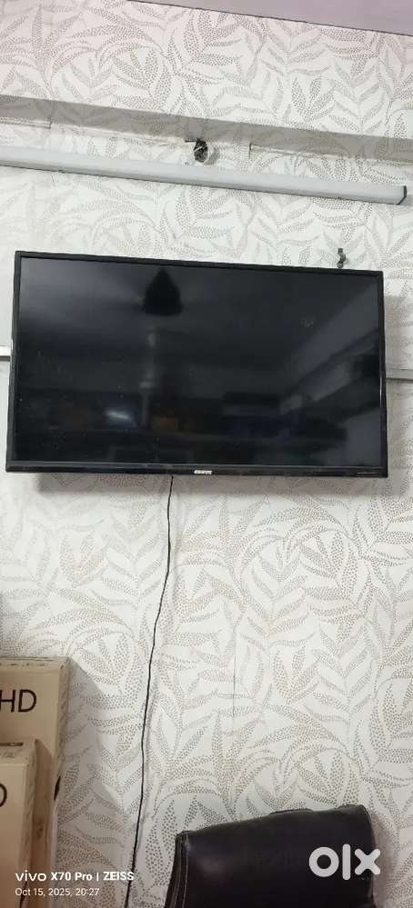 Led tv second