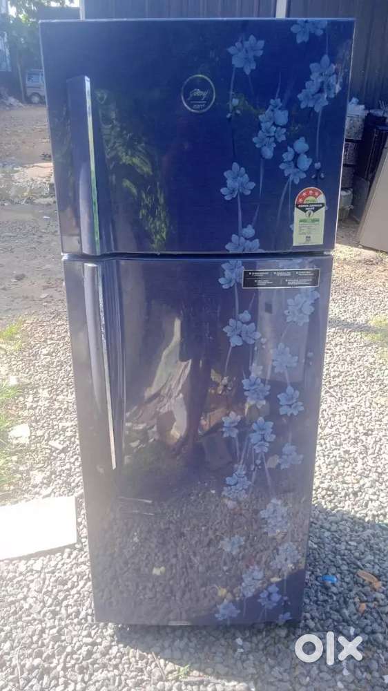 2 door refrigerator available