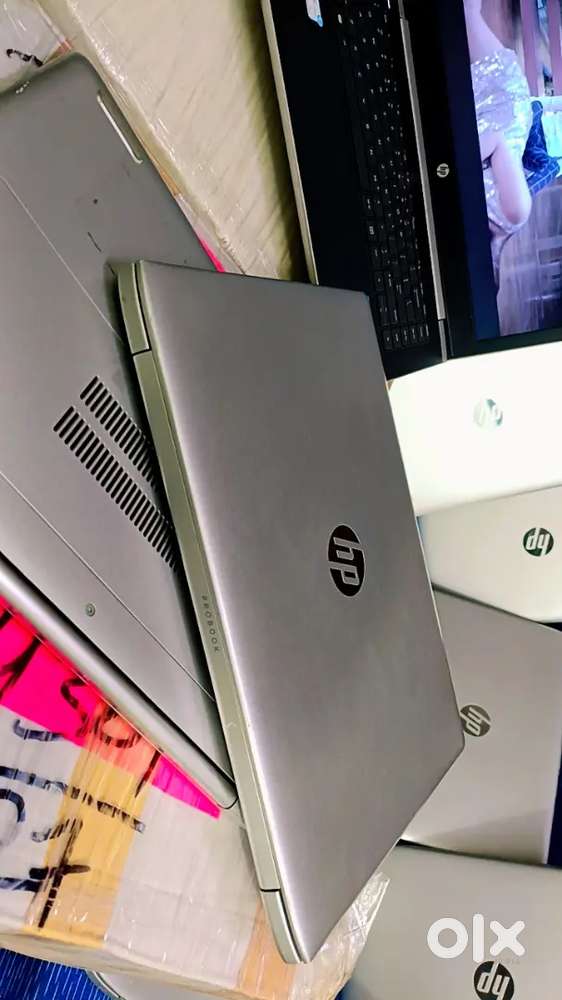 HP-i5 10th gen 16gb ram 256ssd metallic body 3hr battery backup