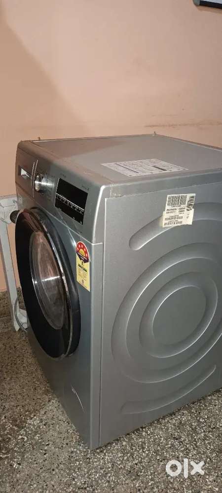 Bosch  frant Load washing machine5*